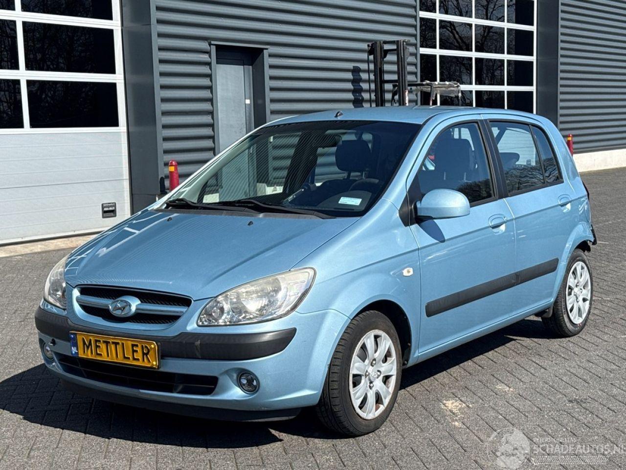 Hyundai Getz 1.4i 16V Hatchback  Benzine 1.399cc 71kW (97pk) FWD