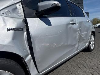 Toyota Yaris 1.5 16V Hybrid Hatchback  Elektrisch Benzine 1.497cc 74kW (101pk) FWD picture 26