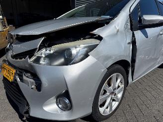 Toyota Yaris 1.5 16V Hybrid Hatchback  Elektrisch Benzine 1.497cc 74kW (101pk) FWD picture 25