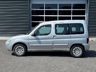 Citroën Berlingo 5 Persoons 1.6 16V MPV  Benzine 1.587cc 80kW (109pk) FWD picture 2