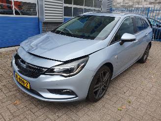 Auto incidentate Opel Astra SPORTS TOURER 1.4 Online Edition 2017/3
