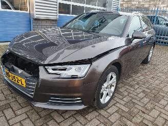 Vaurioauto  passenger cars Audi A4 Avant 2.0 TDI Lease Edition Automaat 2017/2