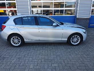 BMW 1-serie 116D Automaat picture 6