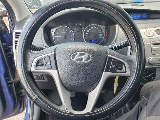 Hyundai I-20 1.2i i-Motion picture 15