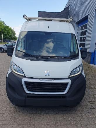 Peugeot Boxer 2.0 picture 8