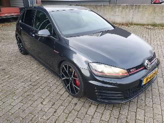 Volkswagen Golf 2.0 TSI GTI Performance DSG picture 13