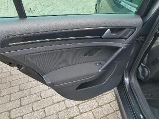 Volkswagen Golf 2.0 TSI GTI Performance DSG picture 36