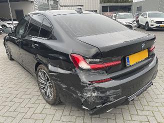 BMW 3-serie 318i Executive Edition M-PAKKET N.A.P NL AUTO PRACHTIG!!! picture 5