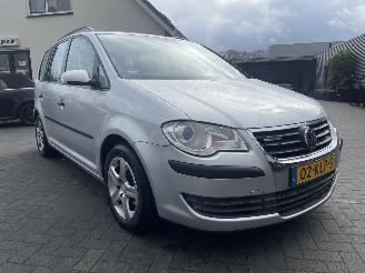Volkswagen Touran 1.9 TDI Trendline BlueMotion 7 persoons N.A.P NL AUTO picture 1
