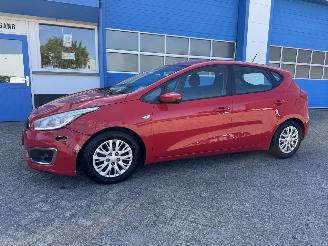 Coche accidentado Kia Niro 1.0 T-GDI  NAVIGATOR 2016/6