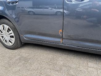 Toyota Avensis 1.8 Dynamic clima picture 8