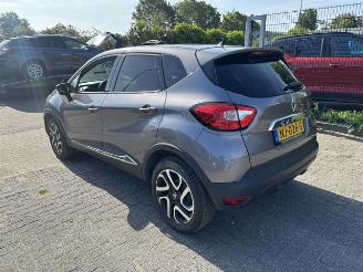 Coche accidentado Renault Captur 1.2 TCE  Automaat  (km 57.678 Nap) 2017/2