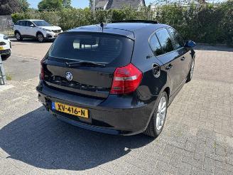 BMW 1-serie 120d  5-drs clima  177pk picture 4