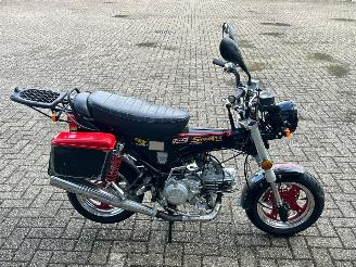 Honda  Skyteam Dax 125cc picture 5