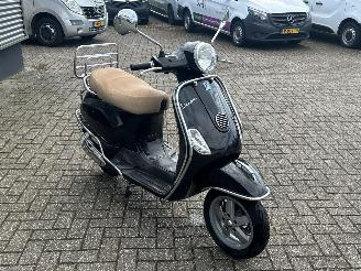 Vespa  LX50 2T picture 7