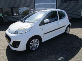 Auto incidentate Peugeot 107 Active 5drs 2014/2