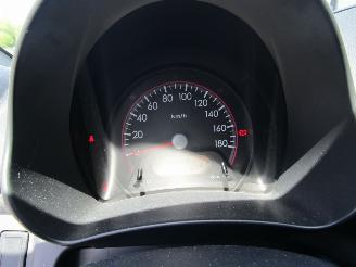 Suzuki Alto 1.0 Celebration picture 17