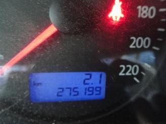 Volkswagen Transporter 2.5 TDI 300 Budgetline DC LET O P MOTOR LOOPT NIET 100% picture 25