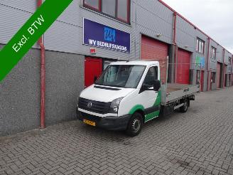 skadebil auto Volkswagen Crafter 50 2.0 TDI L3H1 openlaadbak 3 zits airco 3500 kg trekhaak gewicht 2016/9