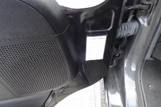 Peugeot Boxer 330 2.2 BlueHDi 120 L2H1 Premium airco picture 23