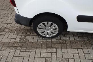 Citroën Berlingo 1.6 HDI 500 Comfort Economy airco picture 18