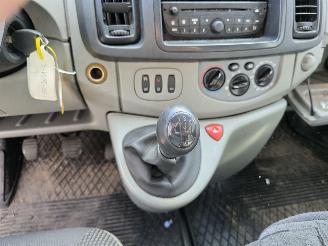 Opel Vivaro DC picture 14