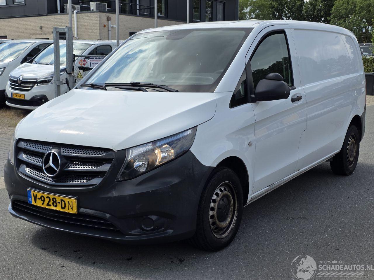 Mercedes Vito 