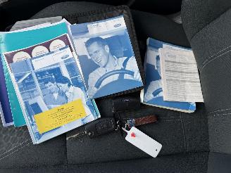 Ford Fiesta 1.25 Ghia (Hatchback 5-dr.) picture 17