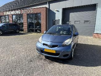 Toyota Aygo 1.0-12V Comfort (Hatchback 3-dr.) picture 1