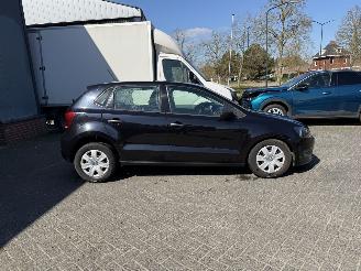 Volkswagen Polo 1.4-16V Trendline (Hatchback 5-dr.) picture 2
