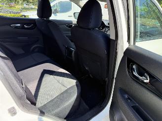 Nissan Qashqai 1.2 Acenta (SUV 5-dr.) picture 21