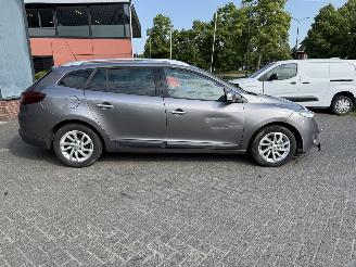 Renault Mégane 1.5 dCi Dynamique picture 6