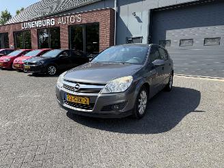 Avarii autoturisme Opel Astra 1.8 Temptation  AUTOMAAT (Hatchback 5-dr.) 2008/8