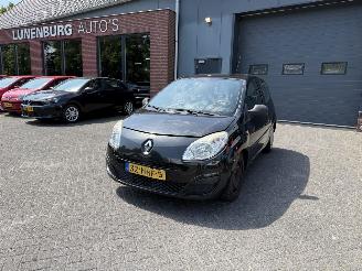 Damaged car Renault Twingo 1.2 Authentique (Hatchback 3-dr.) 2008/12