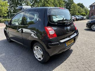 Renault Twingo 1.2 Authentique (Hatchback 3-dr.) picture 3