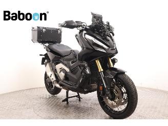 Honda  X-ADV picture 2