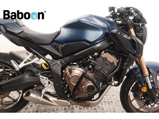 Honda CB 650 R picture 11