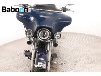 Harley-Davidson  FLHTCUI Ultra Glide Classic picture 16