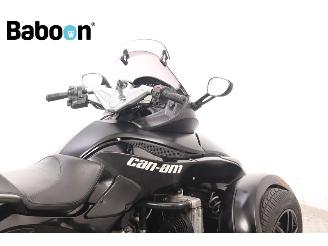 Can-Am  Spyder picture 10
