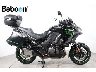 krockskadad bil motor Kawasaki Versys 1000 SE Grand Tourer 2022/2
