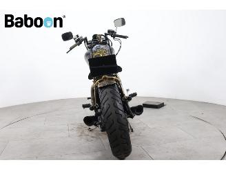 Honda  VT 700 C Shadow picture 7