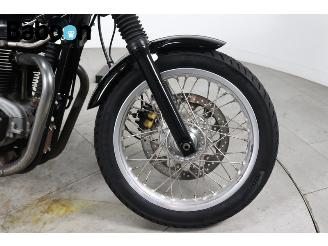 Triumph  Truxton 900 picture 10