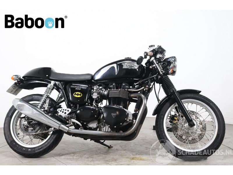 Triumph  Truxton 900