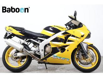 skadebil motor Kawasaki  ZX-6R Ninja 2002/7