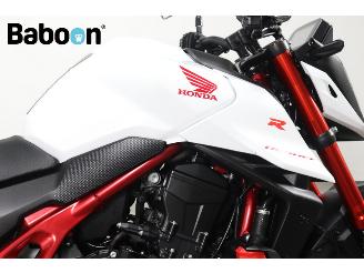 Honda CB 750 Hornet picture 12