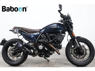 krockskadad bil motor Ducati  Scrambler Icon 2024/4