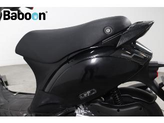 Piaggio  Zip 45KM picture 15