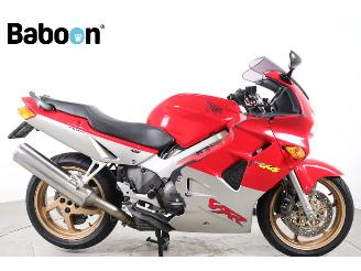krockskadad bil motor Honda VFR 800 FI 2000/3