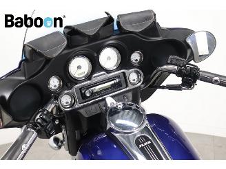Harley-Davidson  FLHX Street Glide picture 9