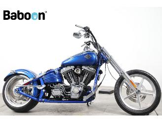 krockskadad bil motor Harley-Davidson  FXCWC Rocker C 2009/1